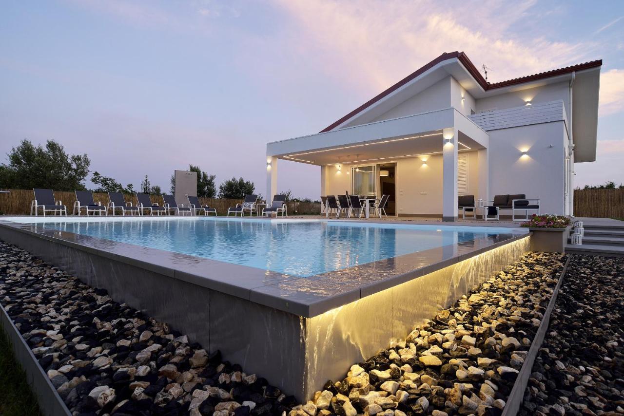 Villa Giaira Con Piscina Privata Santa Maria Del Focallo Ngoại thất bức ảnh